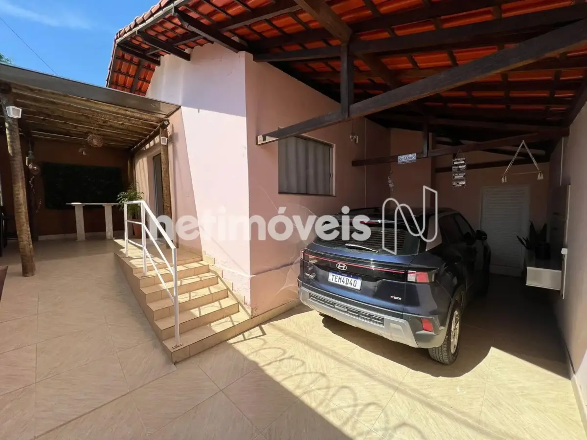 Casa para Venda com 3 quartos no bairro Funcionários