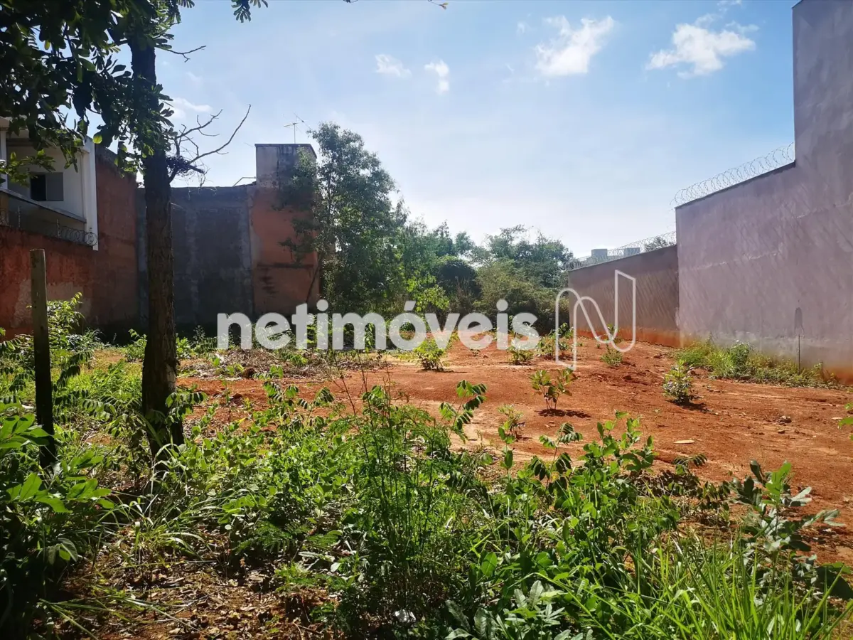 Lote para Venda com área de 450.96 m² no bairro Ibituruna