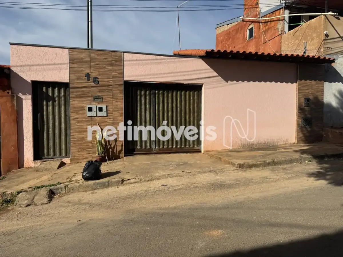 Casa para Venda com 2 quartos no bairro Santo Antônio