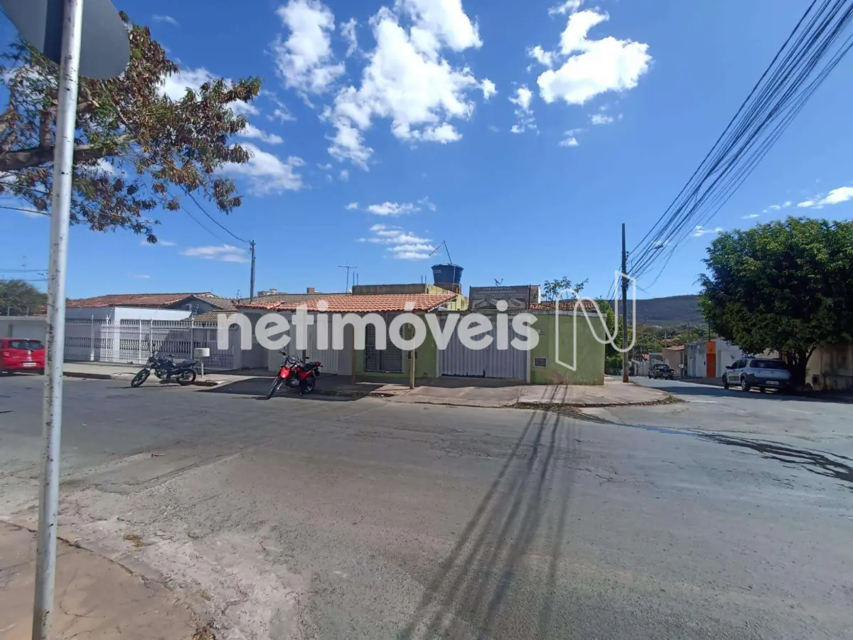 Casa para Venda com 5 quartos no bairro Funcionários