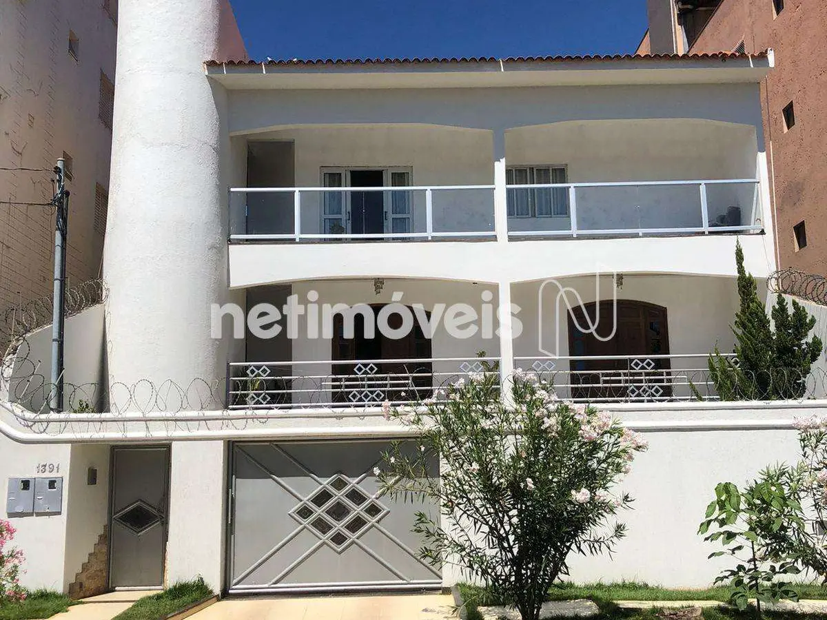 966678_0 Casa para Venda com 6 quartos no bairro Jardim Panorama