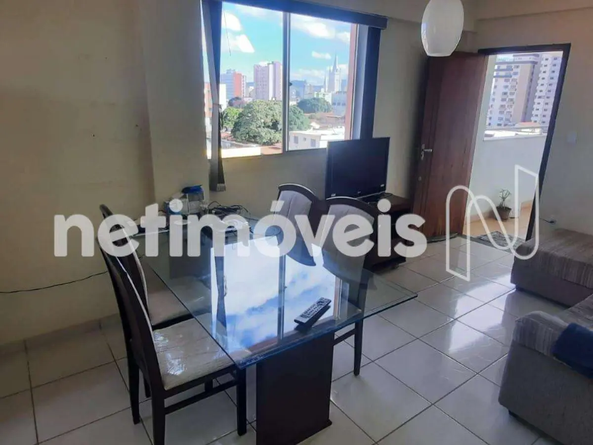 Apartamento para Venda com 2 quartos no bairro Centro