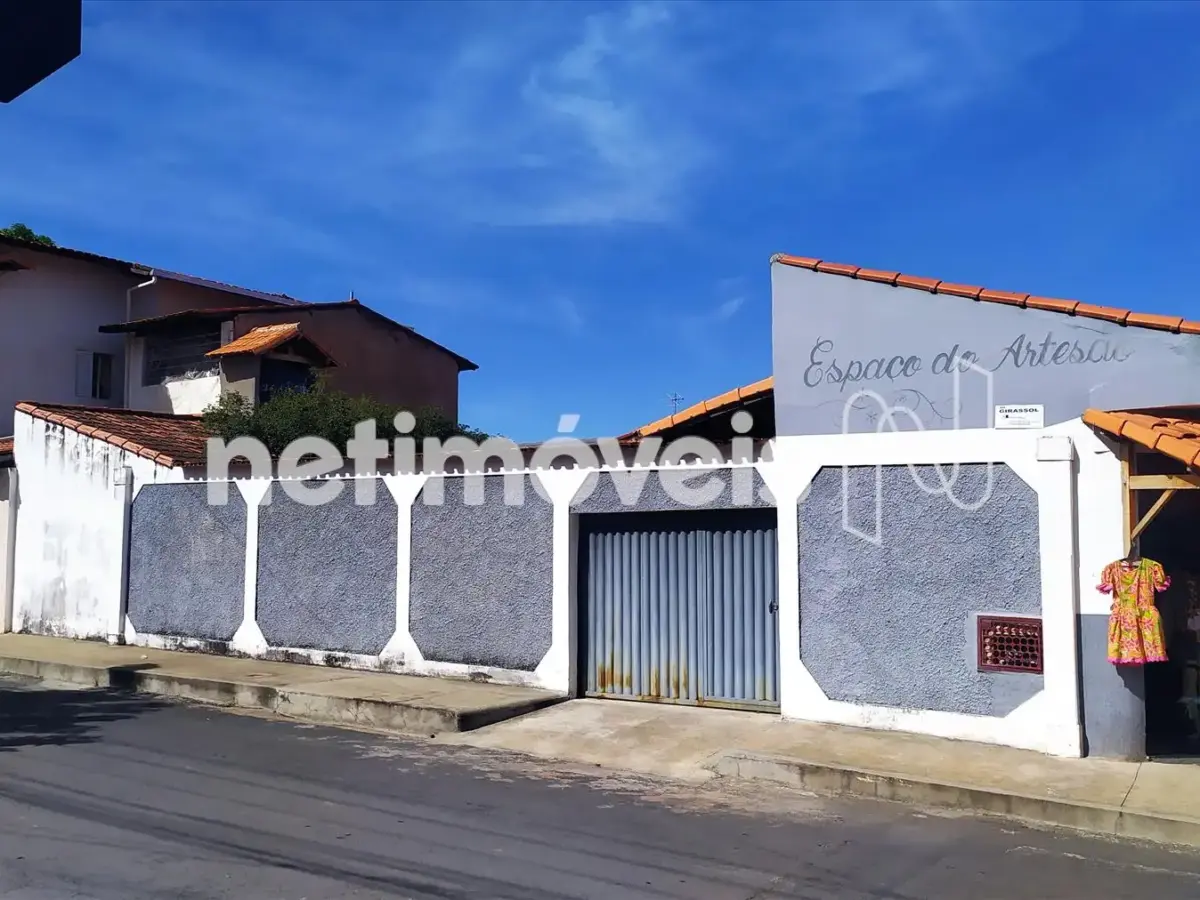 1140433_0 Casa para Venda com 6 quartos no bairro Sagrada Família