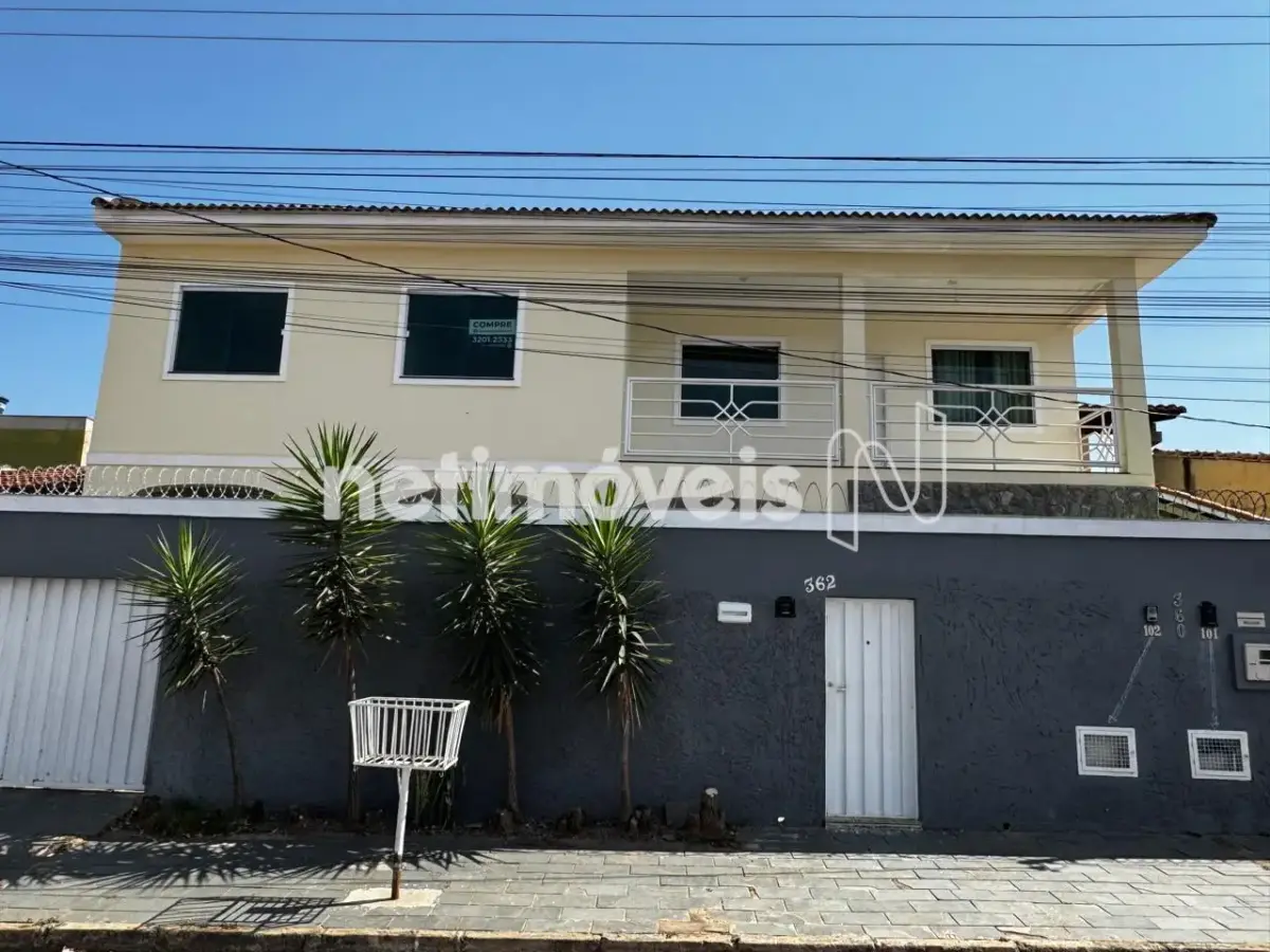 Apartamento para Venda com 2 quartos no bairro Sagrada Família