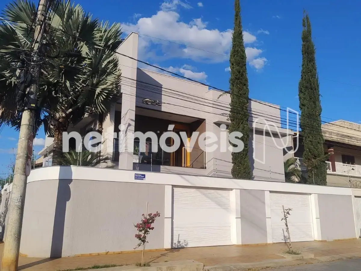 Casa para Venda com 4 quartos no bairro Morada do Sol