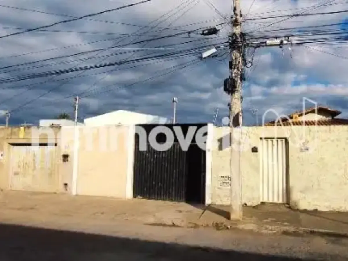 Casa para Venda com 5 quartos no bairro Major Prates