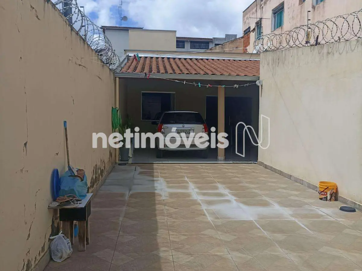 Casa para Venda com 2 quartos no bairro Major Prates