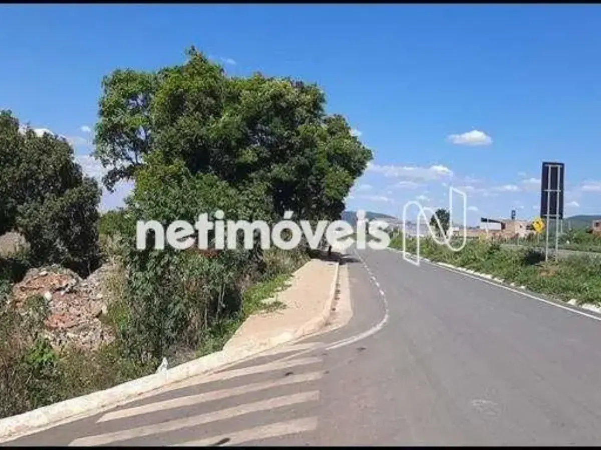 Lote para Venda com área de 1732 m² no bairro Santa Rafaela