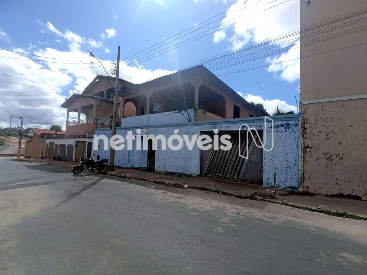 Casa para Venda com 5 quartos no bairro Vila Sumaré