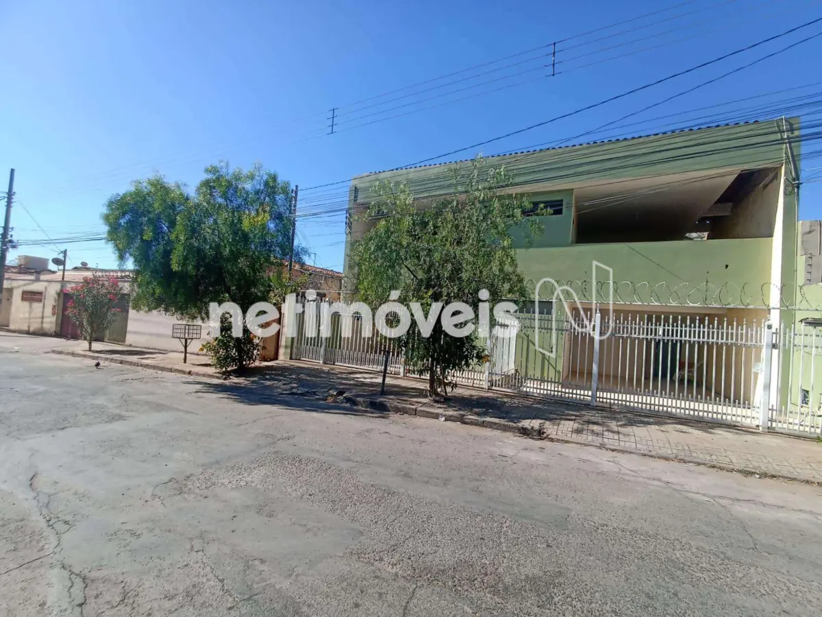 Casa para Venda com 3 quartos no bairro Edgar Pereira