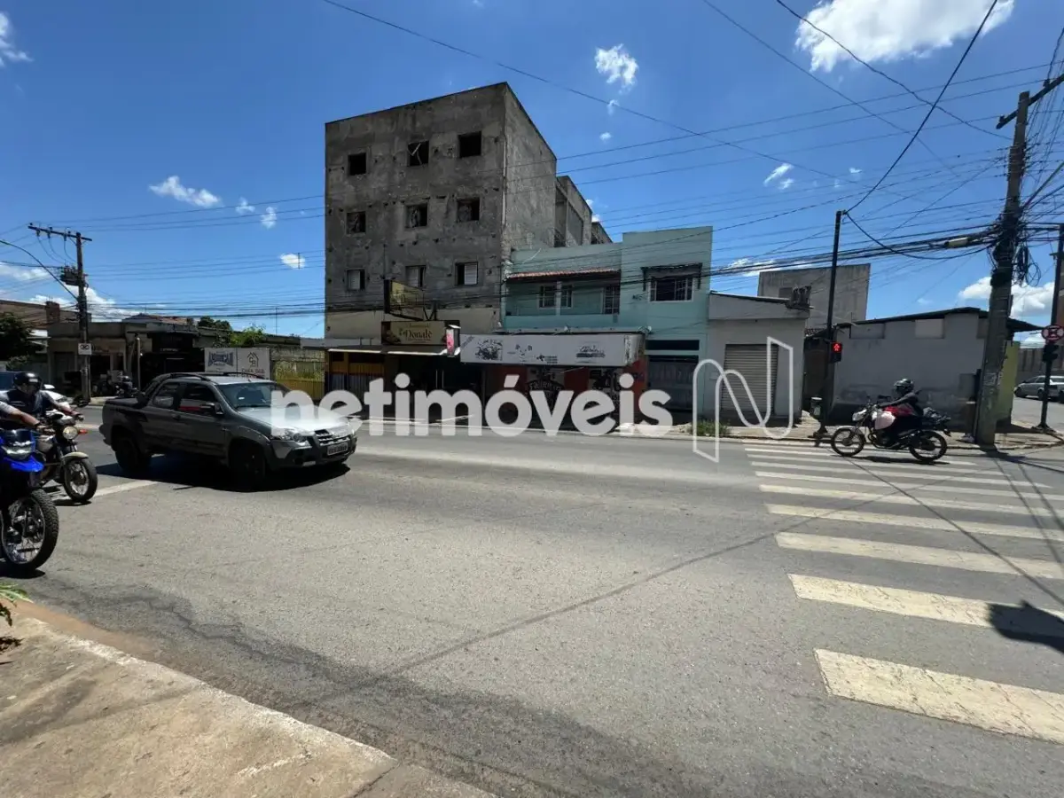 1083086_0 Casa para Venda com 5 quartos no bairro Santo Expedito