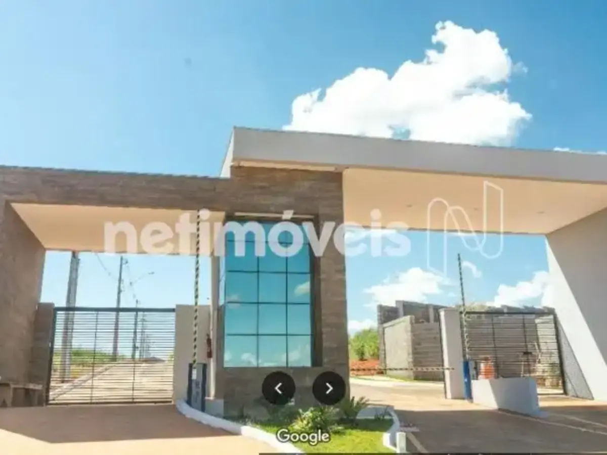 Lote para Venda com área de 202.21 m² no bairro Vila Segura