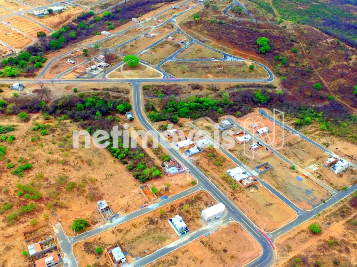 Lote para Venda com área de 214.94 m² no bairro Mirante do Sol