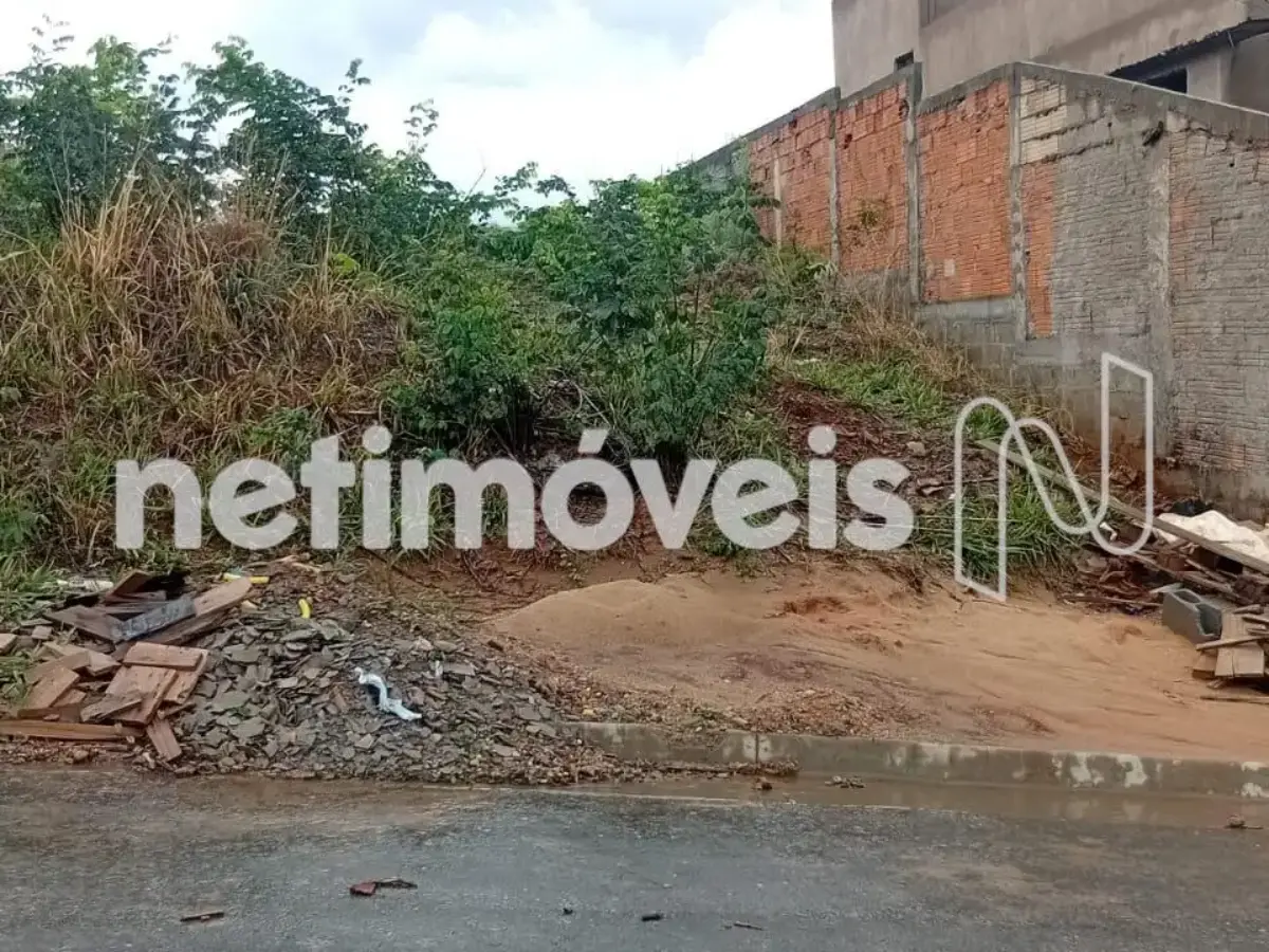 1157041_0 Lote para Venda com área de 200 m² no bairro Mirante do Sol