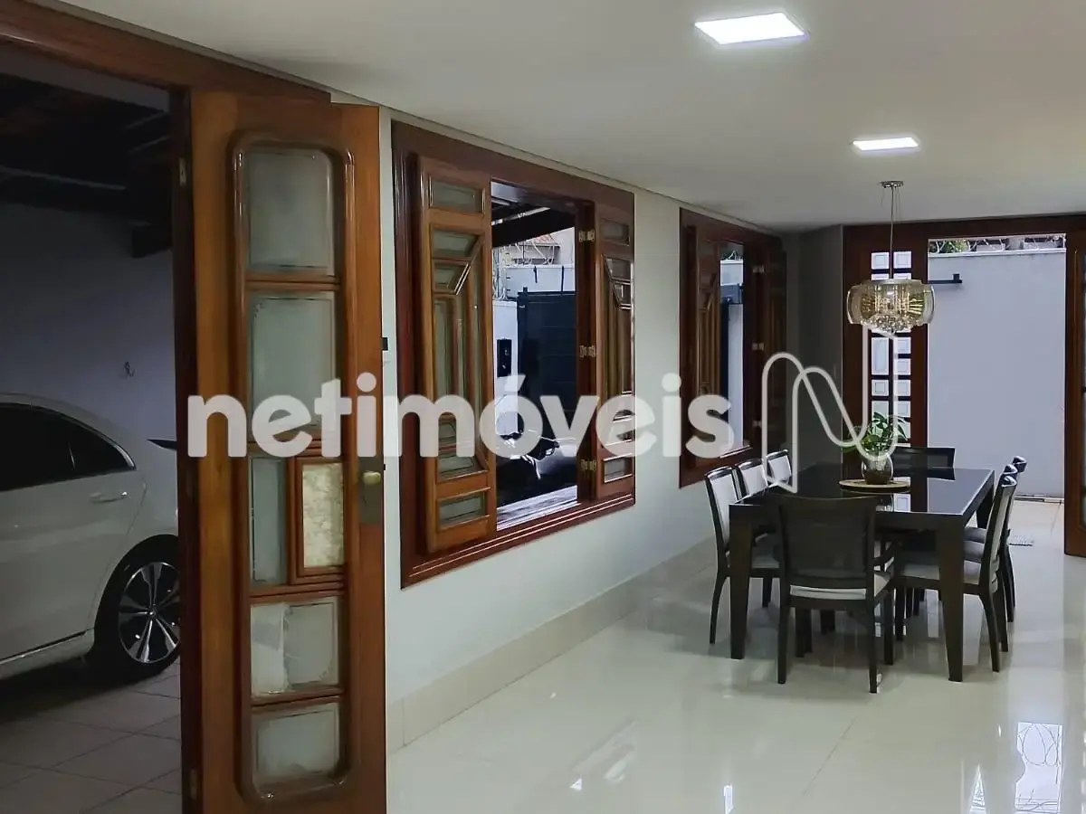 Casa para Venda com 4 quartos no bairro Jardim São Luiz