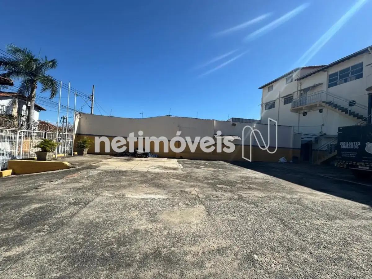 Ponto Comercial para Venda de área principal de 350 m² no bairro Centro
