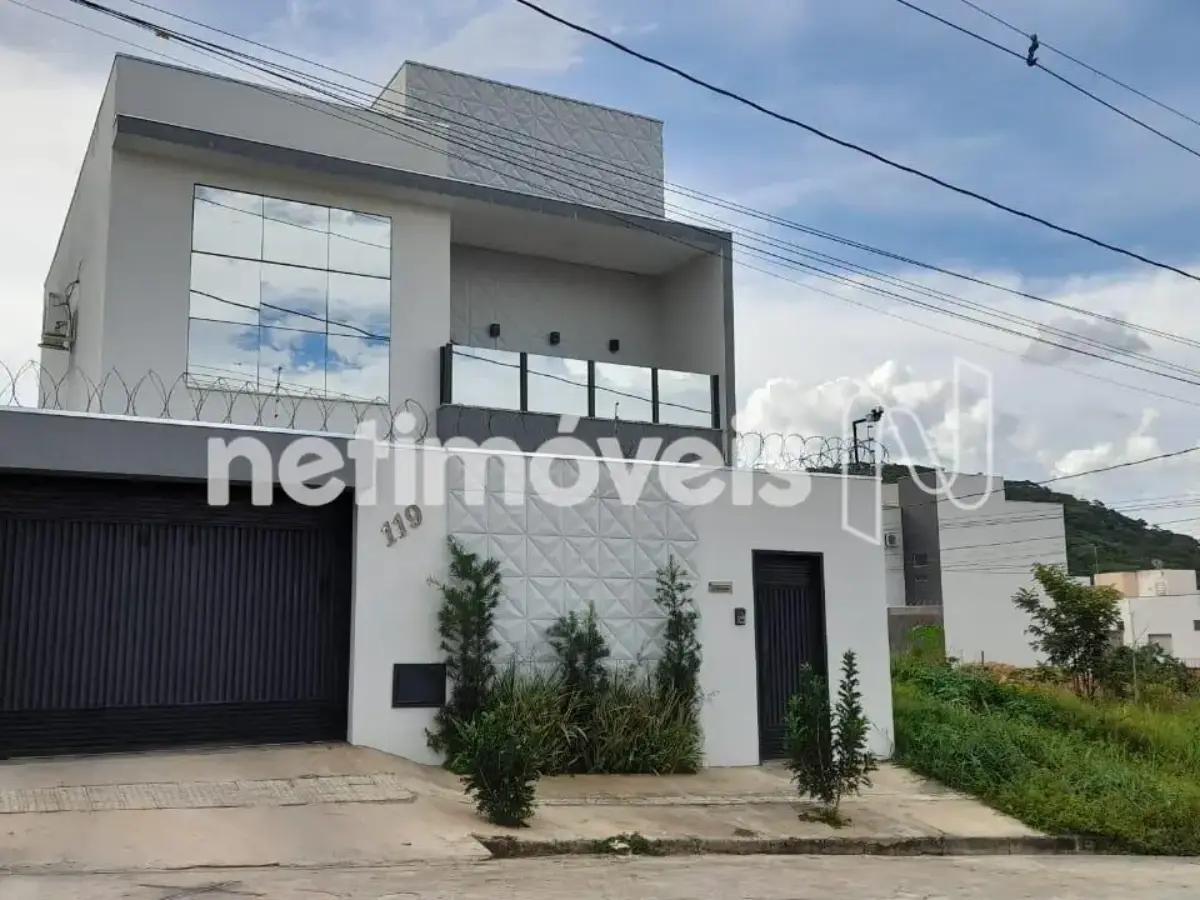 Casa para Venda com 3 quartos no bairro Vila Nova