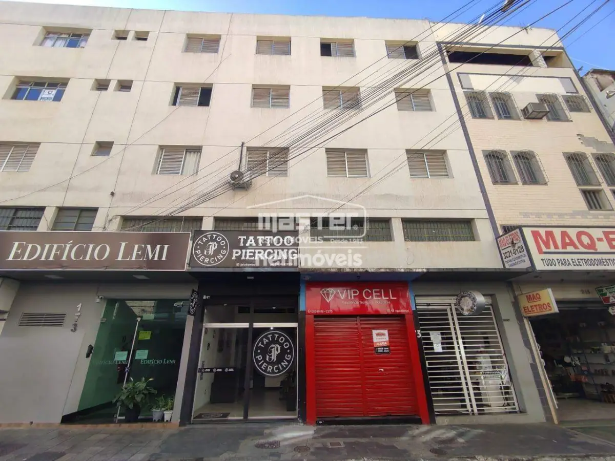 Ponto Comercial para Locação de área principal de 65,00 m² no bairro Centro