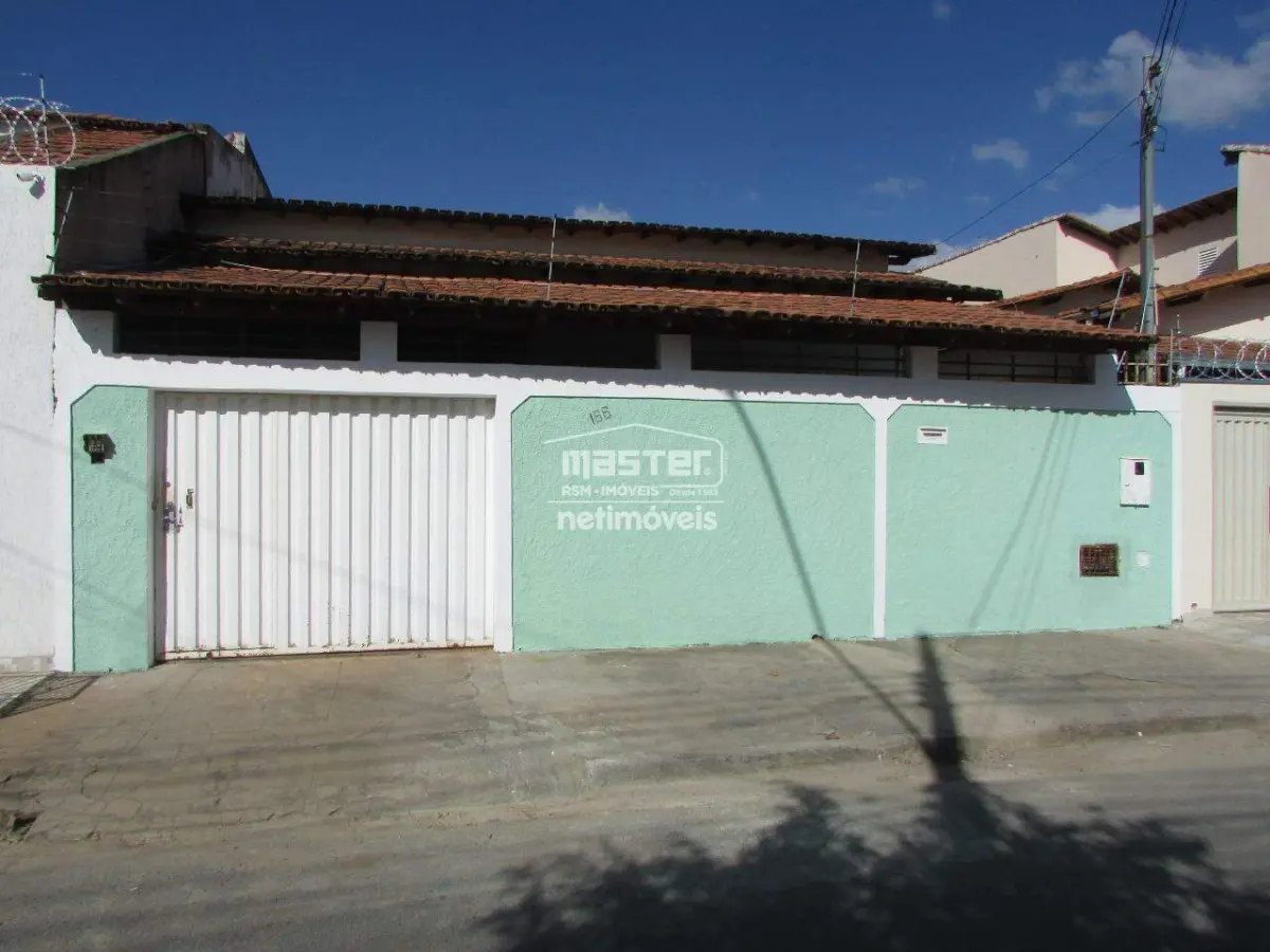 1090_0-1 Casa para Locação com 4 quartos no bairro Melo