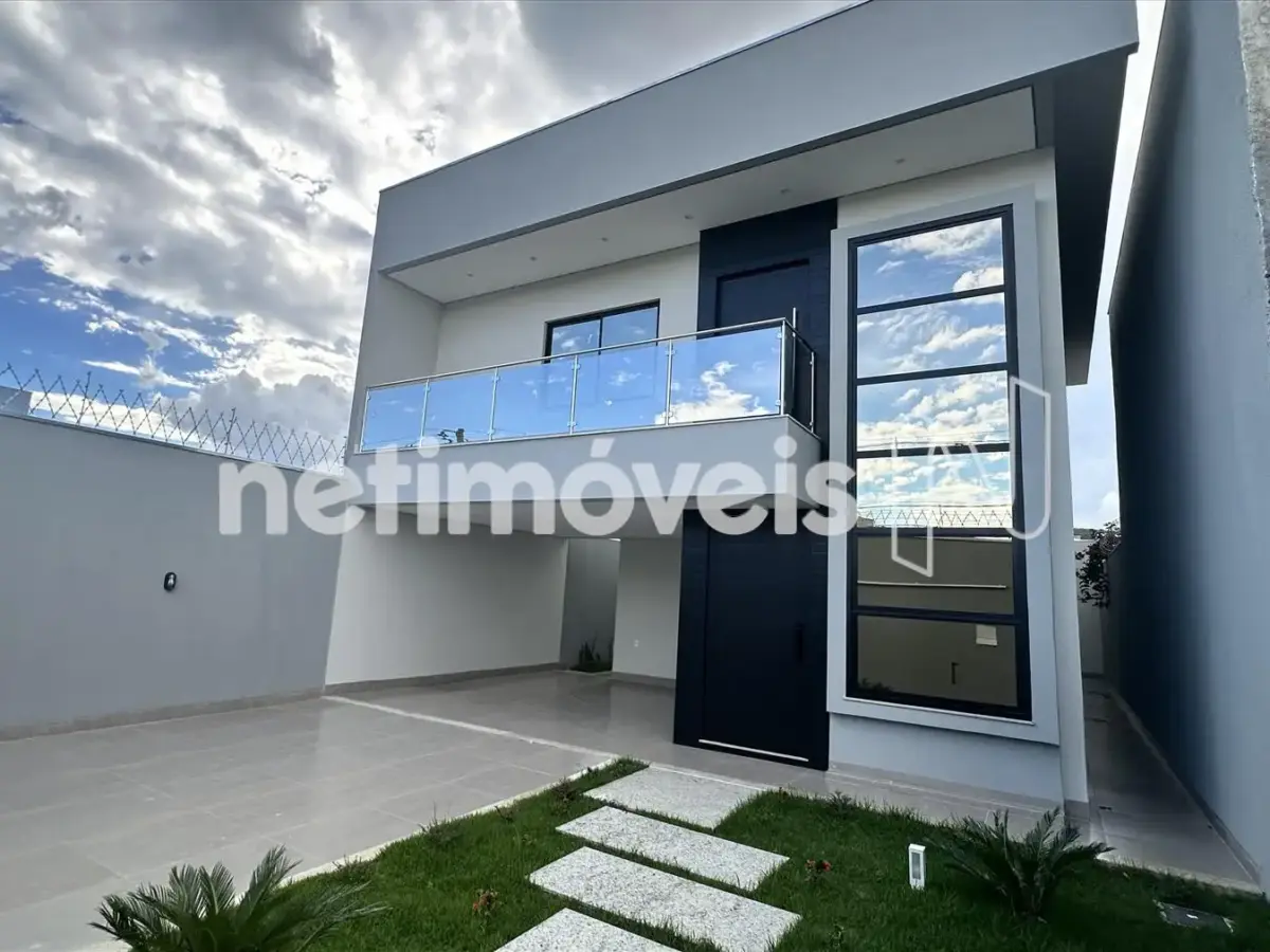 Casa para Venda com 4 quartos no bairro Morada do Sol
