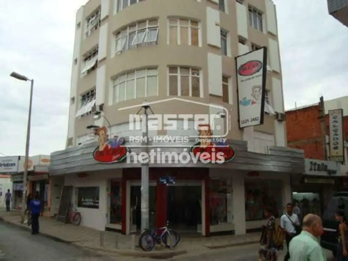 1490_0-1 Sala para Locação de área principal de 30,00 m² no bairro Centro