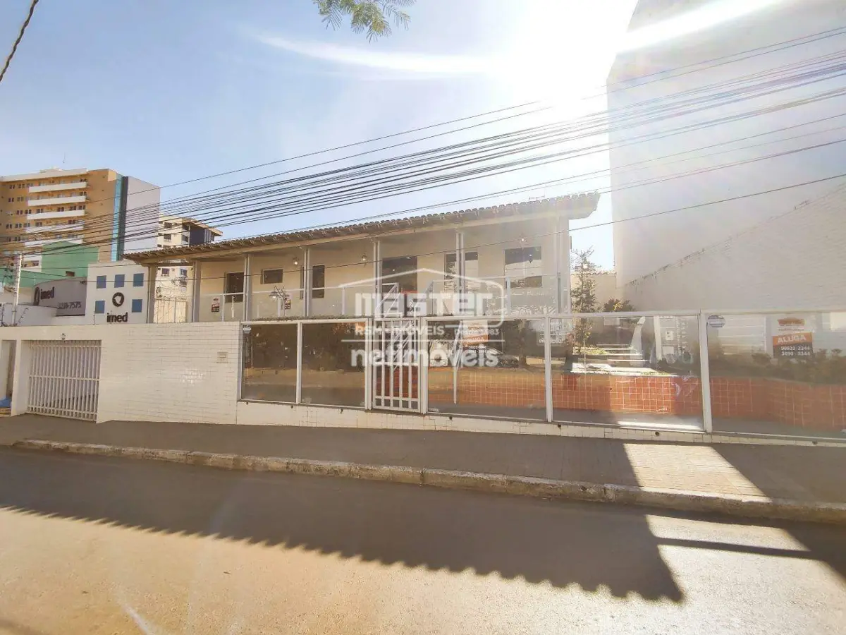 Casa para Locação com 4 quartos no bairro Centro