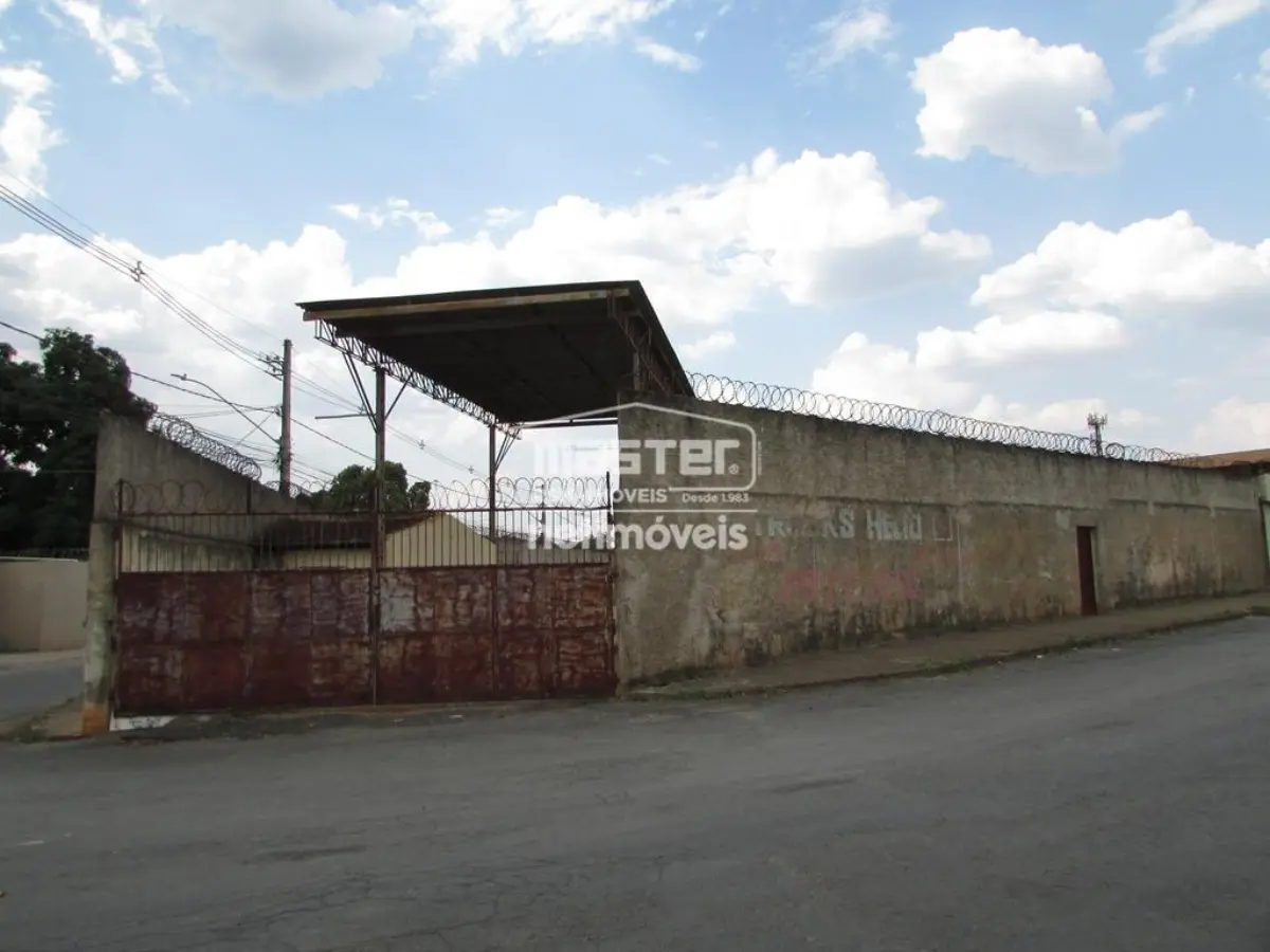 Galpão para Locação com área de 3686,71 m² no bairro São José