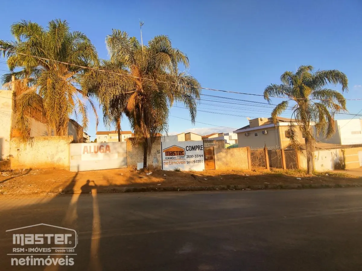 Lote para Locação com área de 737,50 m² no bairro Canelas