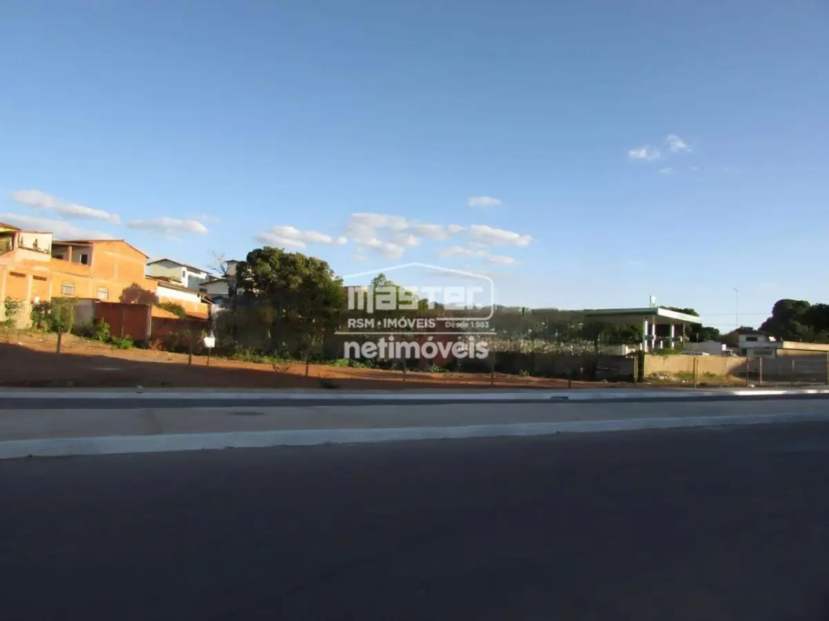 Lote para Locação com área de 1347,00 m² no bairro Cintra