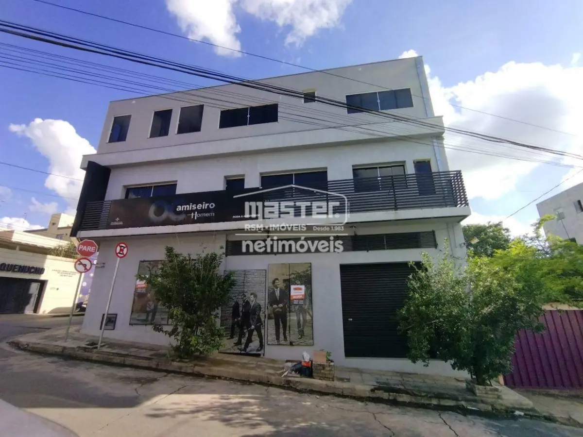 4602_0-2 Ponto Comercial para Locação de área principal de 140,00 m² no bairro Centro