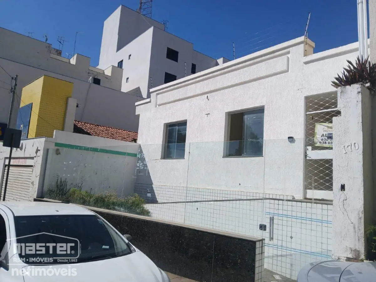 Casa para Locação no bairro Centro