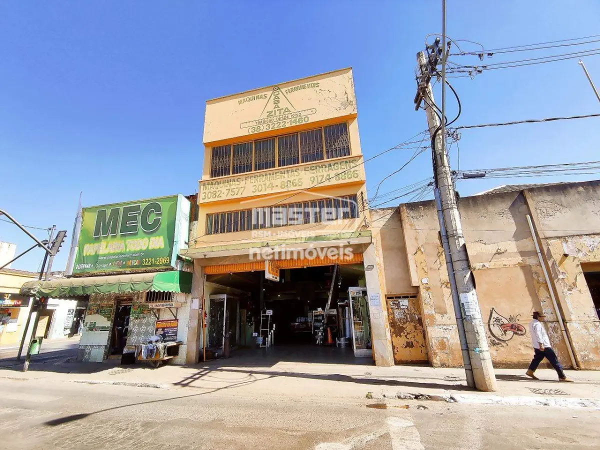 Ponto Comercial para Locação de área principal de 546,36 m² no bairro Centro