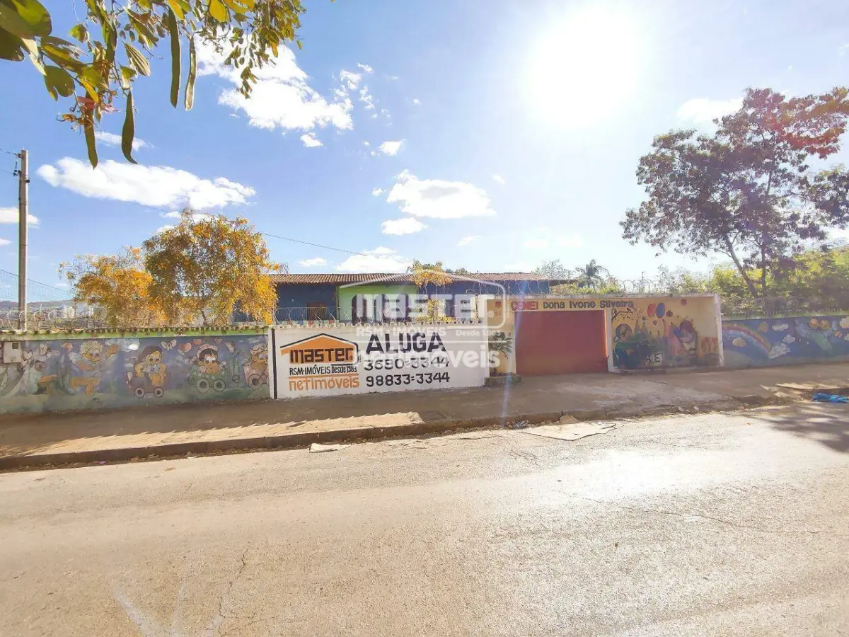Casa para Locação com 6 quartos no bairro Jardim São Luiz