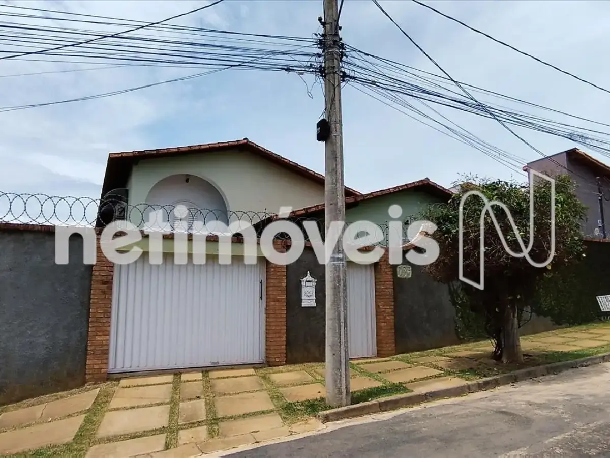 1030203_0 Casa para Venda com 3 quartos no bairro Ibituruna