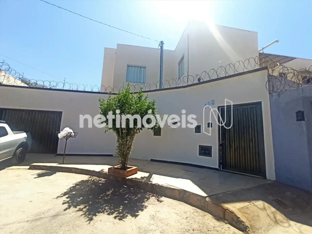 1090296_0 Casa para Venda com 5 quartos no bairro Belvedere