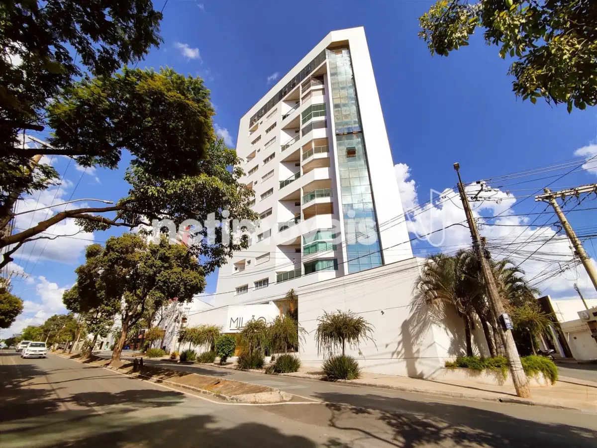 Apartamento para Venda com 3 quartos no bairro Cândida Câmara