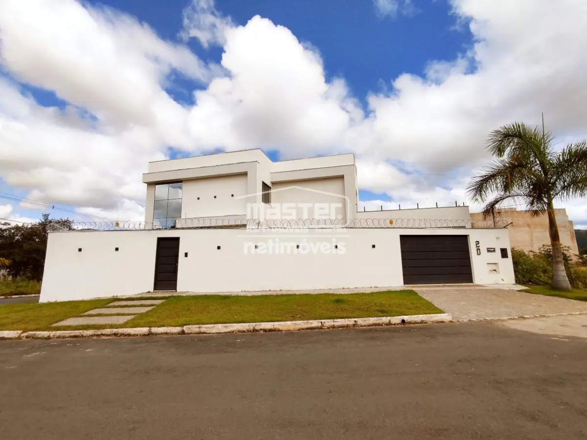 Casa para Locação com 4 quartos no bairro Reserva Real