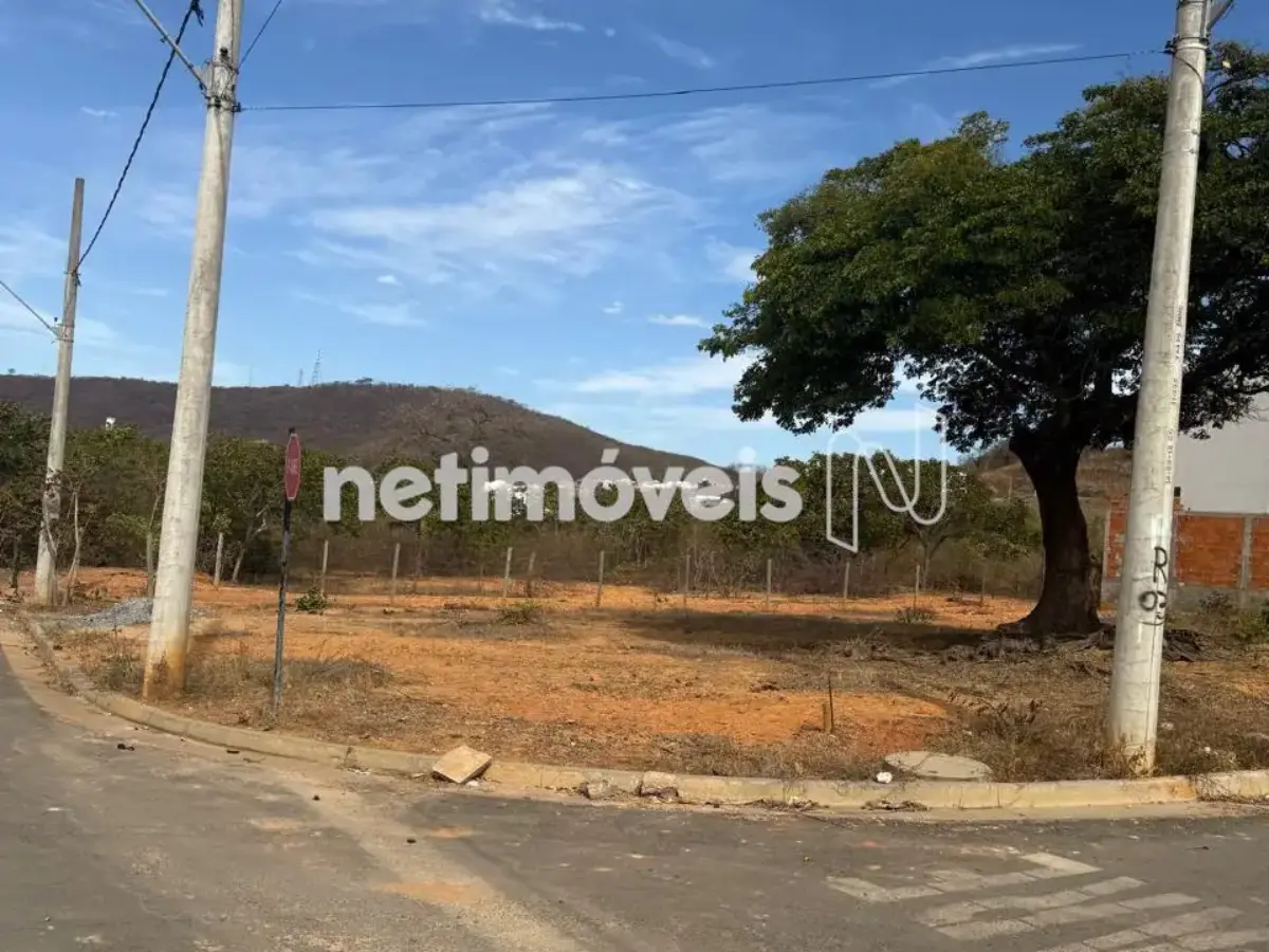 Lote para Venda com área de 287.73 m² no bairro Mirante do Sol