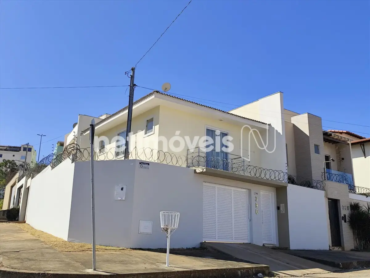 Casa para Venda com 3 quartos no bairro Ibituruna