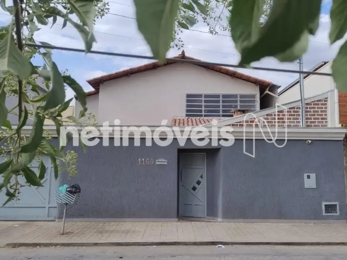 Casa para Venda com 4 quartos no bairro Vila Sumaré