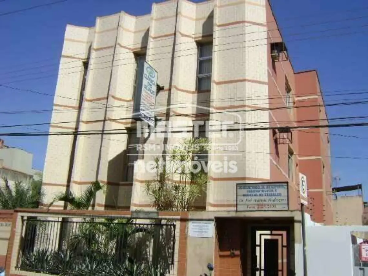 Sala para Locação de área principal de 28,00 m² no bairro Centro