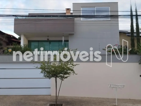 Casa para Venda com 8 quartos no bairro São José