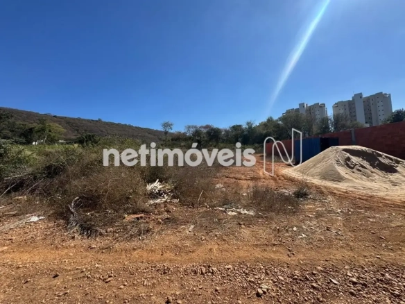 Lote para Venda com área de 1505.56 m² no bairro Ibituruna