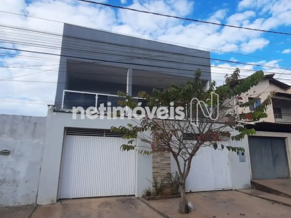 Casa para Venda com 4 quartos no bairro Edgar Pereira
