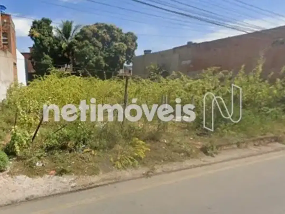 Lote para Venda com área de 667 m² no bairro Alice Maia