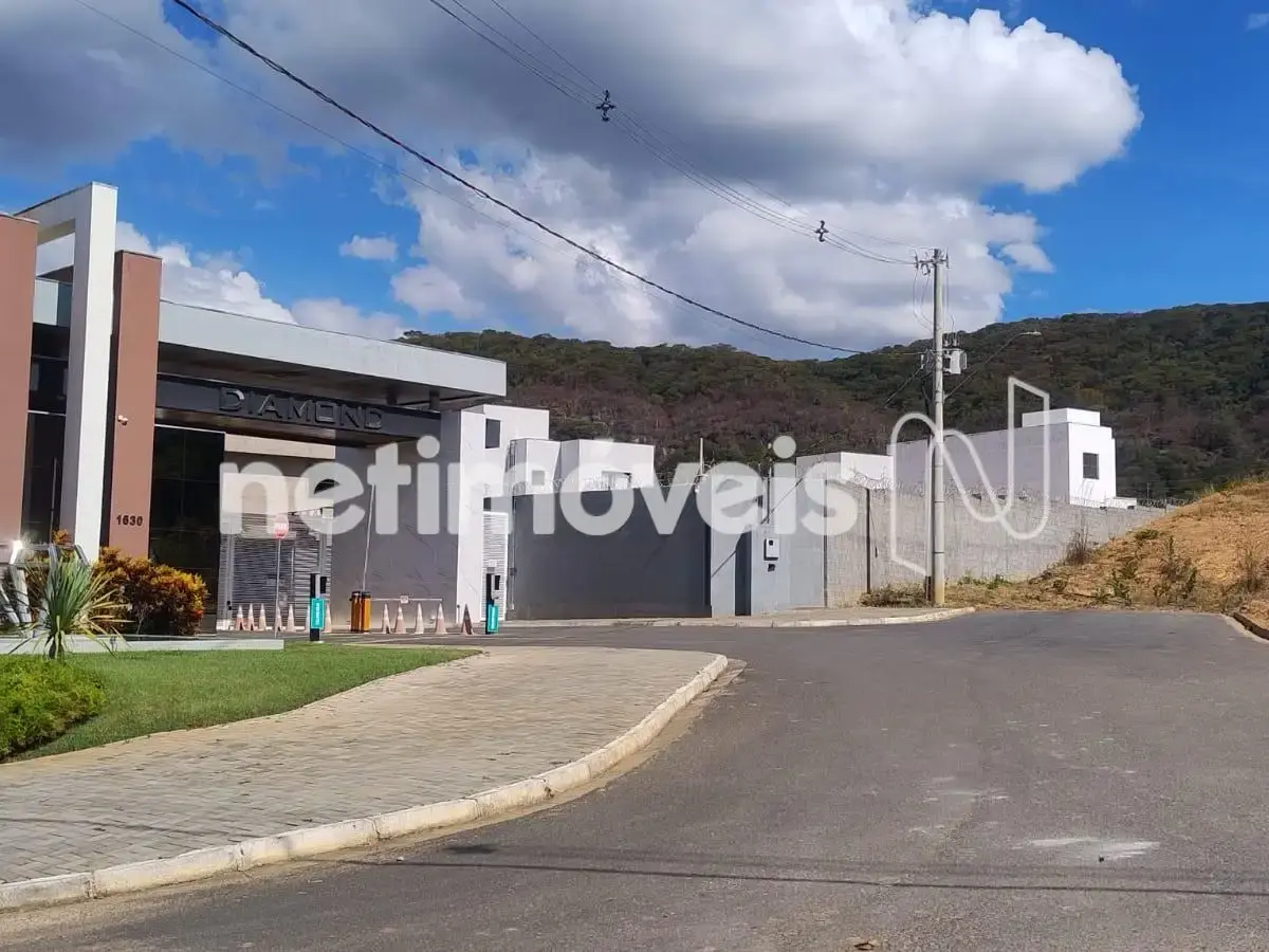 Lote para Venda com área de 578.98 m² no bairro Ibituruna