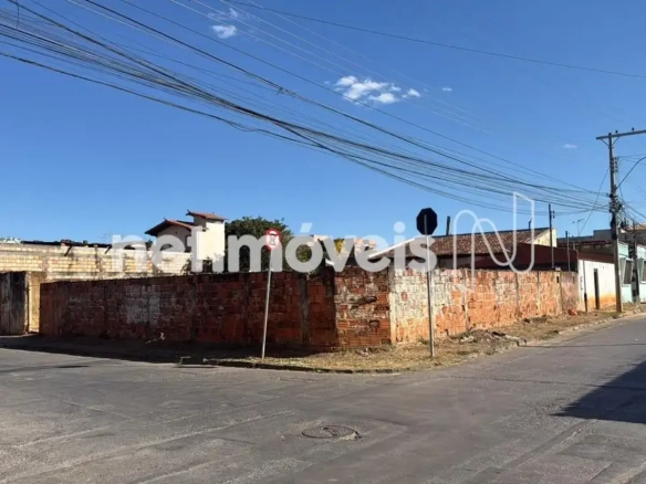 Lote para Venda com área de 528 m² no bairro Alto São João