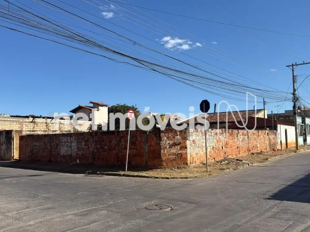 Lote para Venda com área de 528 m² no bairro Alto São João