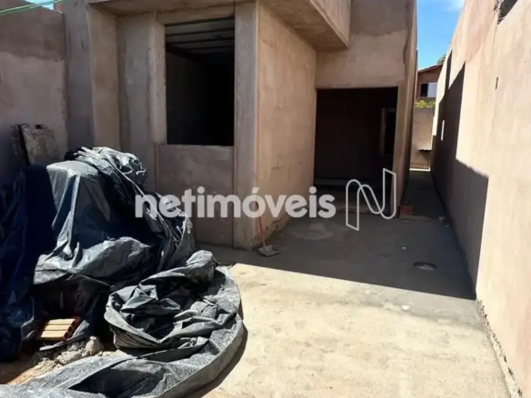 Casa para Venda com 2 quartos no bairro José Correia Machado