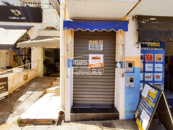 Ponto Comercial para Locação de área principal de 58,00 m² no bairro Centro
